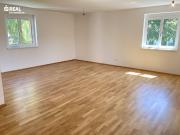 schöne 3 Zimmer Wohnung in Grünruhelage