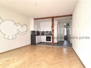 Schöne 3 Zimmer Wohnung mit Balkon in La Chaux de Fonds