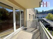 Schöne 3 Zimmer Wohnung mit Balkon und 2 Parkplätzen in...