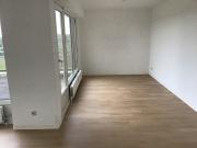 Schöne 3 Zimmer Wohnung mit Dachterrasse