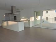 Schöne 4.5 Zimmer Wohnung im 1. OG