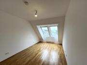 Schöne 4 Zimmer Wohnung mit Freifläche in 1060 Wien!