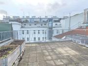 Schöne 4 Zimmer Wohnung mit große Terrasse. WG möglich