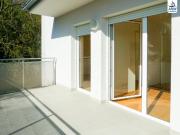 Schöne 4 Zimmerwohnung mit großer Terrasse in zentraler Lage