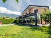 Schöne 5.5 Zimmer Villa mit einem Zimmer/Schlafzimmer...