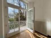 SCHÖNE ALTBAUMIETE MIT ZWEI BALKONEN ERSTBEZUG NACH...