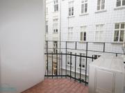 SCHÖNE ALTBAUWOHNUNG IN INNENSTADTLAGE