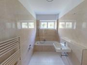 Schöne Dachgeschoßwohnung mit Dachgeschoßausbaupotential