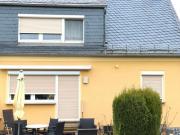 Schöne Doppelhaushälfte in Weißenborn