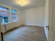 Schöne, frisch sanierte Altbauwohnung in Stuttgart Süd