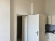 Schöne gepflegte 2 Zimmer Altbau Wohnung in bester Lage–...
