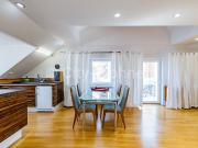 Schöne, gepflegte Dachgeschosswohnung mit Balkon im...