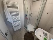 Schöne, helle Wohnung Oberkassel hohe Decken