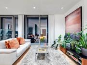 Schöne möblierte Wohnung mit Tiefgarage in Düsseldorf...