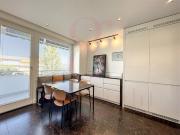 Schöne und geräumige Wohnung mit Balkonen