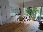 Schöne und ruhige Luxus Stadtoase in guter Lage Kurzzeit...