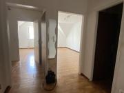 Schöne WG taugliche 2 Zimmer Wohnung direkt bei der Karl...