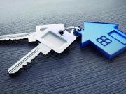 Schöne Wohnung direkt neben Bahn und Bus