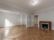 Schöne Wohnung im Stadtteil Tranchées