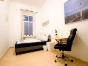 Schöne Wohnung mit 2 Schlafzimmern in Friedrichshain zu...