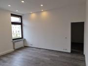 Schöner Altbau mit 2,5 Zimmern und neuem Bad
