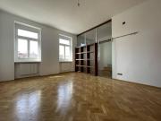 SCHÖNER Altbau + unweit Mariahilfer Straße + Höhe...