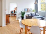 Schöner Altbaucharme mit Innenhofgarten! Direkt im Zentrum!
