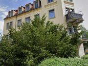 SCHÖNER BALKON TOP LAGE BLICK INS GRÜNE ZENTRAL