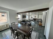 Schönes 5,5 Zimmer Doppelhaus 3,5 + 3,5