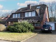 Schönes 5 Zi. Zuhause mit Garten, einer Garage und 2...