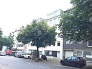 Schönes Büro in zentraler Lage, 3 Räume, Fahrstuhl, TG,...