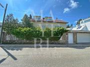 SCHÖNES EINFAMILIENHAUS MIT POOL, TOLLER BLICK, GARAGE &...