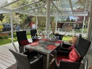 Schönes freistehendes Einfamilienhaus mit Garage und...