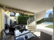 Schönes Haus/Villa mit Outdoorpool zu verkaufen /...