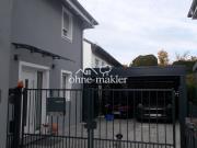 RESERVIERT Schönes Walmdach DHH mit Doppelcarport,...