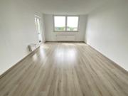 Schönes WG Zimmer mit eigenem Balkon