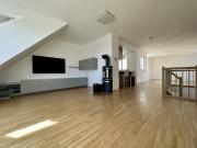 Schottenfeldgasse: Traumhafte Dachgeschoßwohnung 109m²...