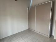 Schütt inmobiliaria vende casa en el barrio de cavial,...