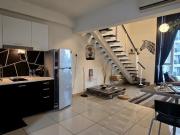 Scott Garden Soho Tastefully duplex furnished unit with...
