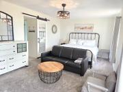 Scottsdale Private Master Suite With Own Entrance