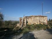 In una delle zone più suggestive della Toscana,...