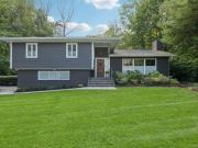 Scudders Ln, Glen Head, Home For Sale