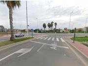 SE ALQUILA A ESTUDIANTES O POR HABITACIONES JUNTO LA FLOTA