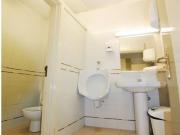 Se Alquila Amplio Local Comercial en Zona Basurto