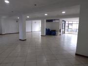 Se Alquila Amplio Local De 200 M2 En Sjl