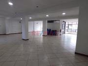 Se Alquila Amplio Local De 200 M2 En Sjl