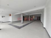 Se Alquila Amplio Local En 2Do Piso De 200 M2 En Sjl