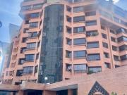 Se alquila apartamento 125m2 Los Samanes 3068