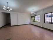 Se alquila apartamento 140m2 Las Mercedes 2859