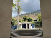 Se alquila apartamento 300m2 Altamira 6891